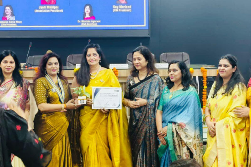 We are proud to share that Ms. Minal Badhwar, Vice Principal (Grades 9–12), was felicitated by the Inner Wheel Club of Kashipur for her exemplary service in education.
